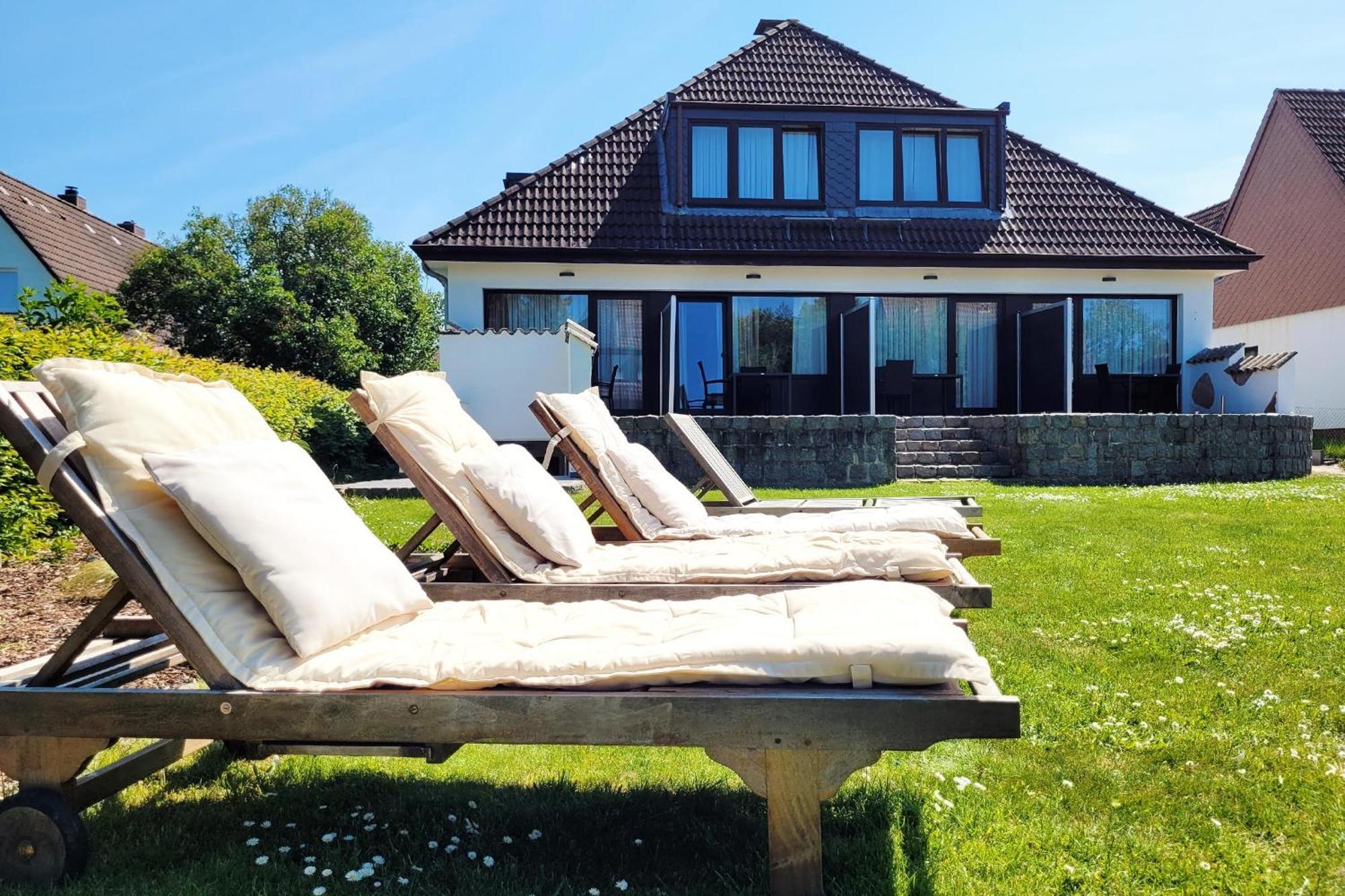 Moderne 1 Zimmer Ferienwohnung Im Landhaus Haffkrug Mit Terrasse, Gartenblick Und Parkplatz In Ruhiger Lage Scharbeutz Kültér fotó